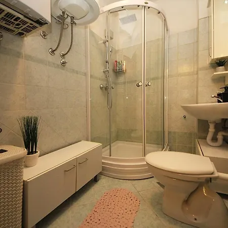 Apartamento Family Center *